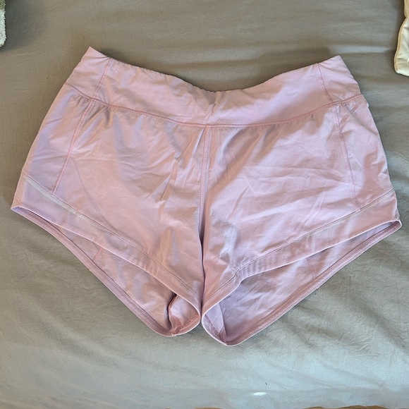 Lululemon Lavender Shorts Size 8 - Picture 1 of 5